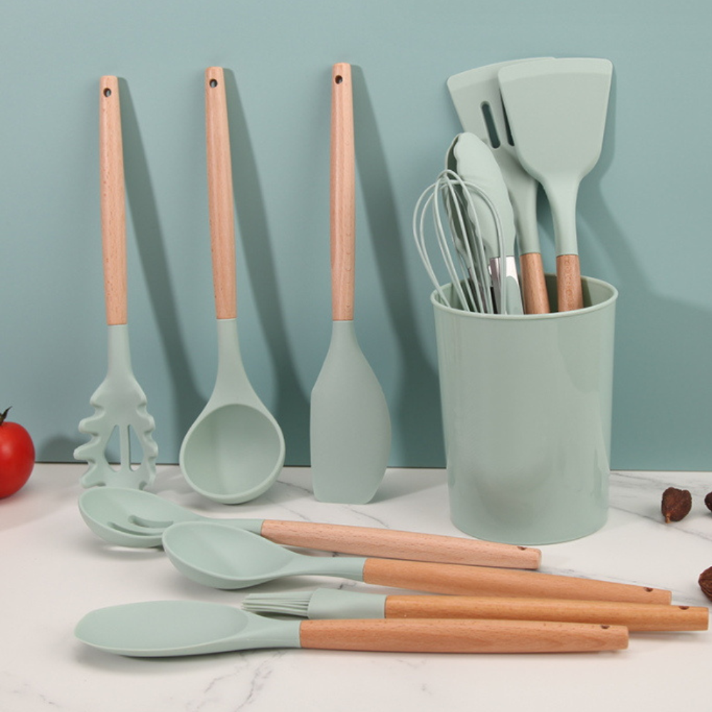 Küchenutensilien im Becher, Holz + Silikon- Set 13 Stk.