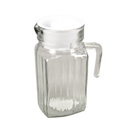 Glaskrug mit Kunststoffdeckel – 700 ml